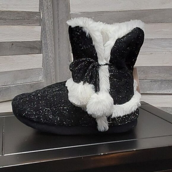 Women's Plush Knit Memory Foam Bootie Slipper | Chinese Laundry | S (5/6) - Picture 3 of 11